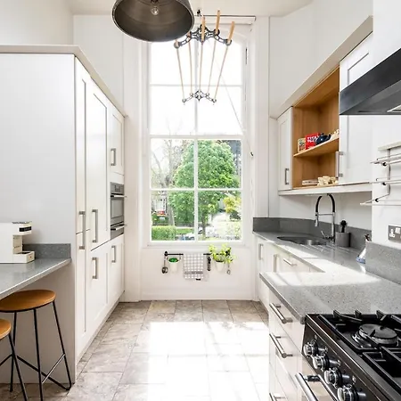 アパート 2, 2 Driffield Terrace Bright & Spacious 2-bed In - Pass The Keys